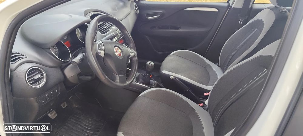 Fiat Punto - 5