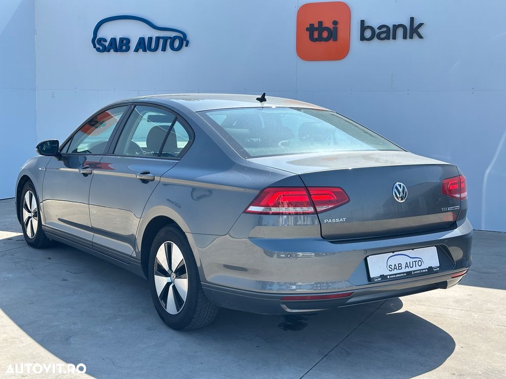 Volkswagen Passat 1.6 TDI (BlueMotion Technology) Comfortline - 15