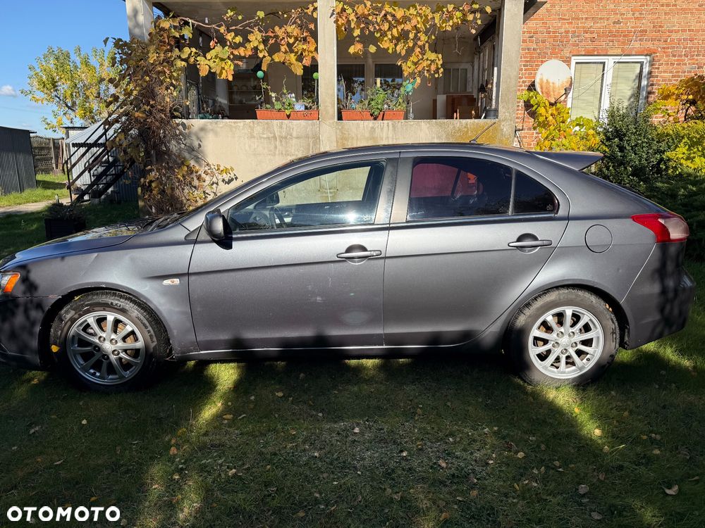 Mitsubishi Lancer - 4