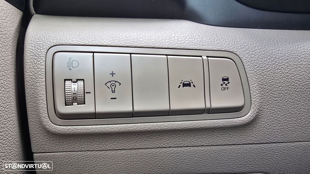 Hyundai Tucson 1.6 CRDi Premium+Pack Pele - 12