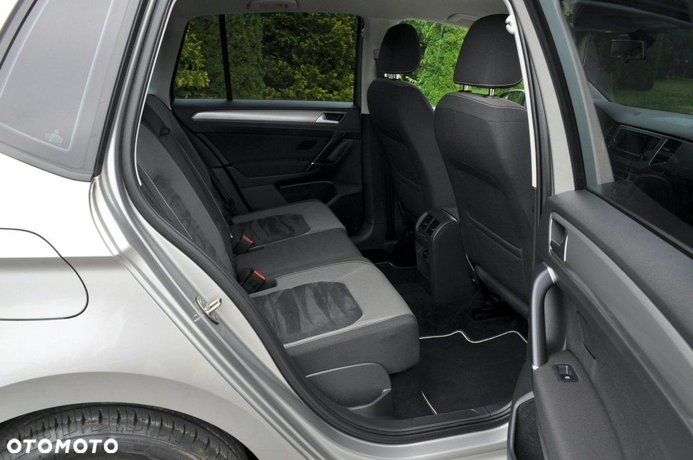 Volkswagen Golf Sportsvan - 19
