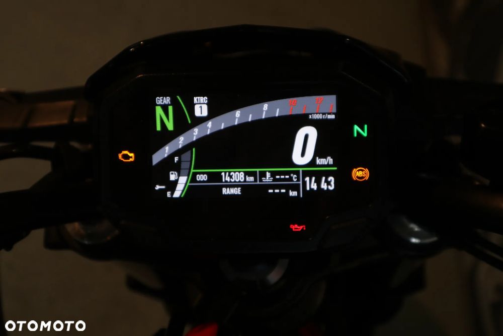 Kawasaki Z 650 - 15