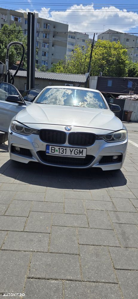 BMW Seria 3 320d Aut. Luxury Line - 21