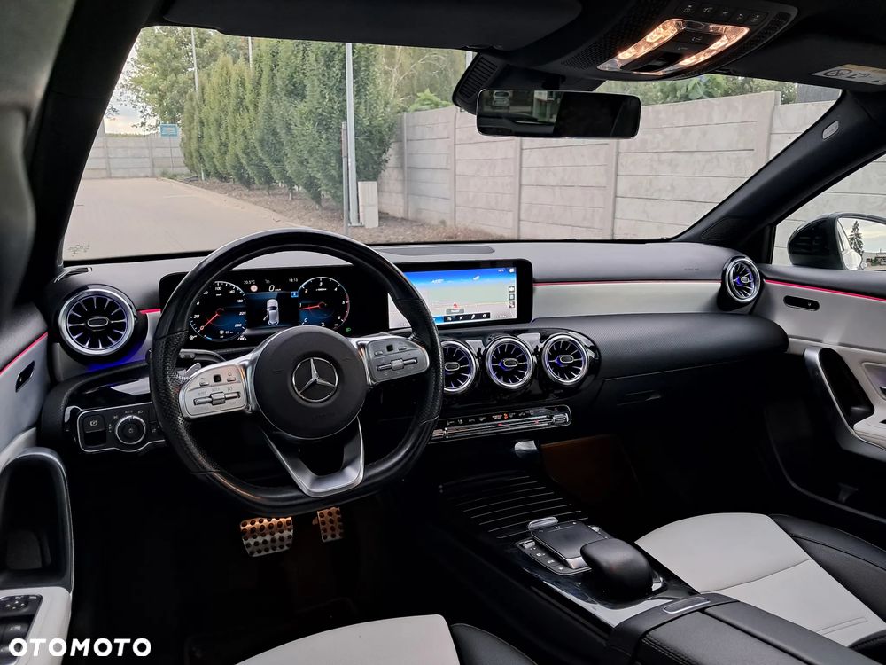 Mercedes-Benz Klasa A 200 d AMG Line 8G-DCT - 17