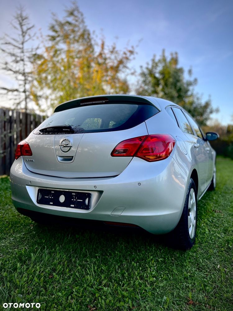 Opel Astra IV 1.6 Edition - 18