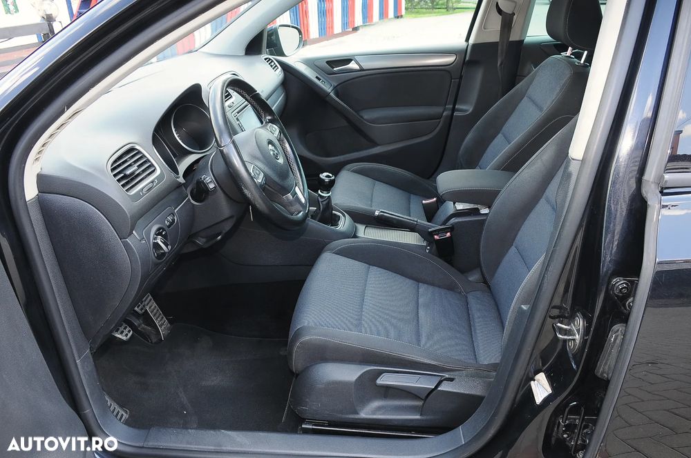 Volkswagen Golf 1.6 TDI DPF Comfortline - 5