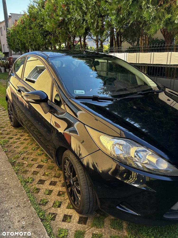 Ford Fiesta - 2