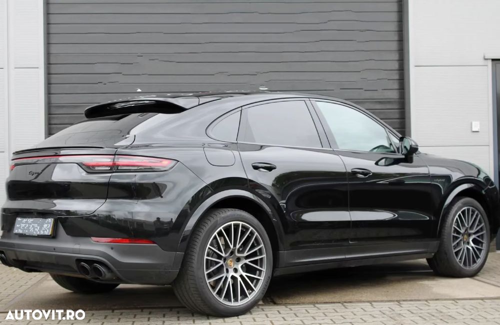 Porsche Cayenne - 3