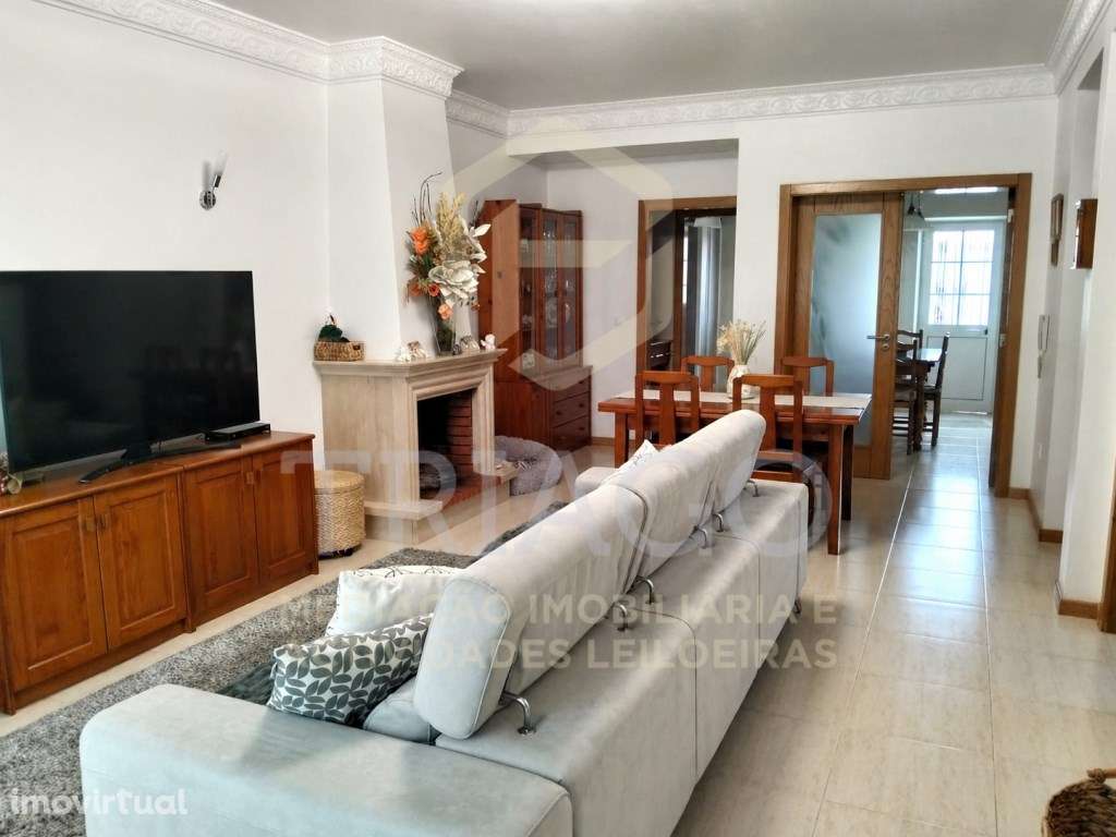 Fantástica Moradia com Garagem e Sótão - Centro Samora Correia - Grande imagem: 5/26