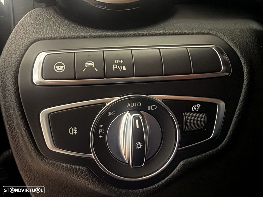 Mercedes-Benz GLC 250 d AMG Line 4-Matic - 12