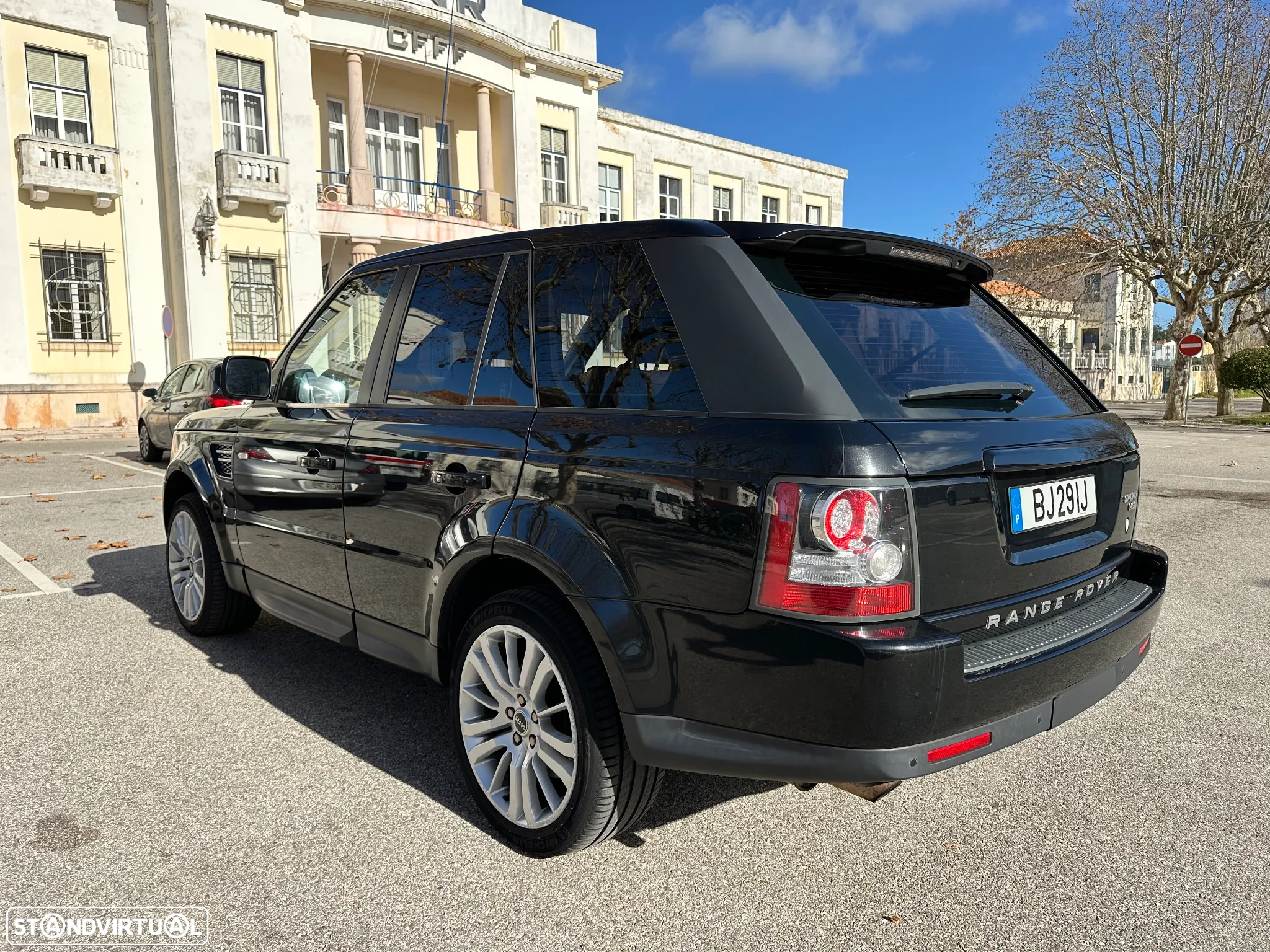 Land Rover Range Rover Sport 3.0 TDV6 HSE - 6