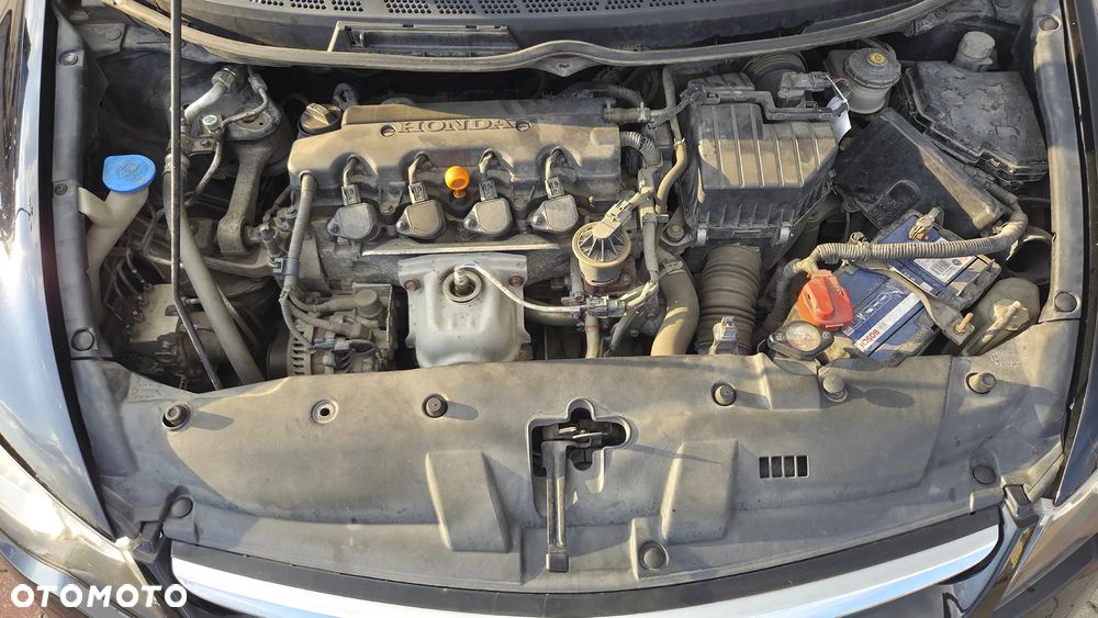 Honda Civic 1.8 Comfort - 13
