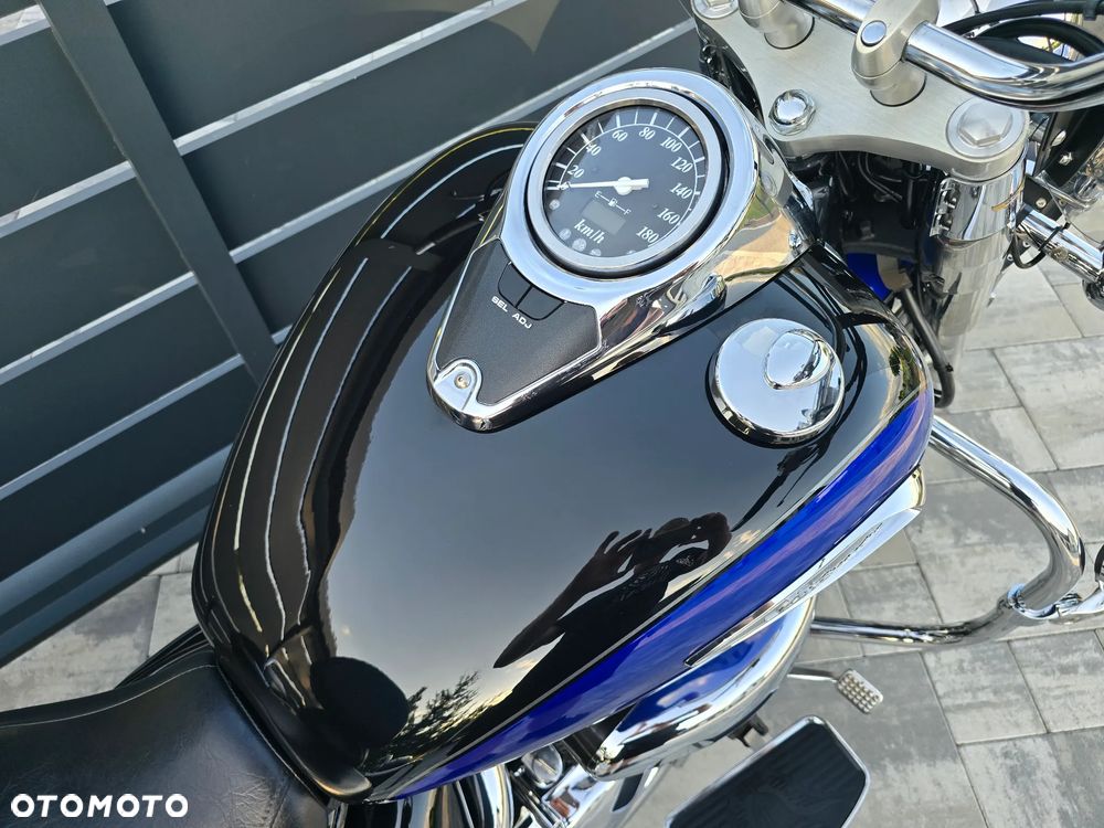 Suzuki VL 800 Volusia - 8