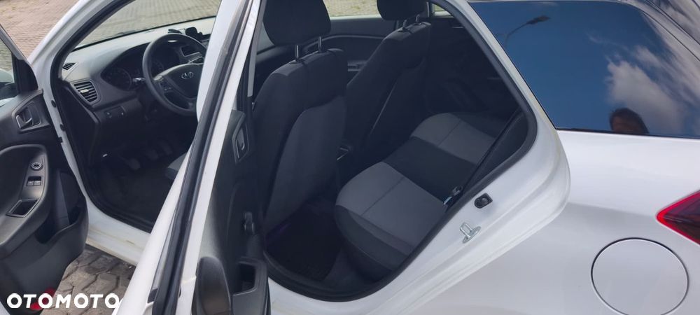 Hyundai i20 1.2 Classic Plus - 6