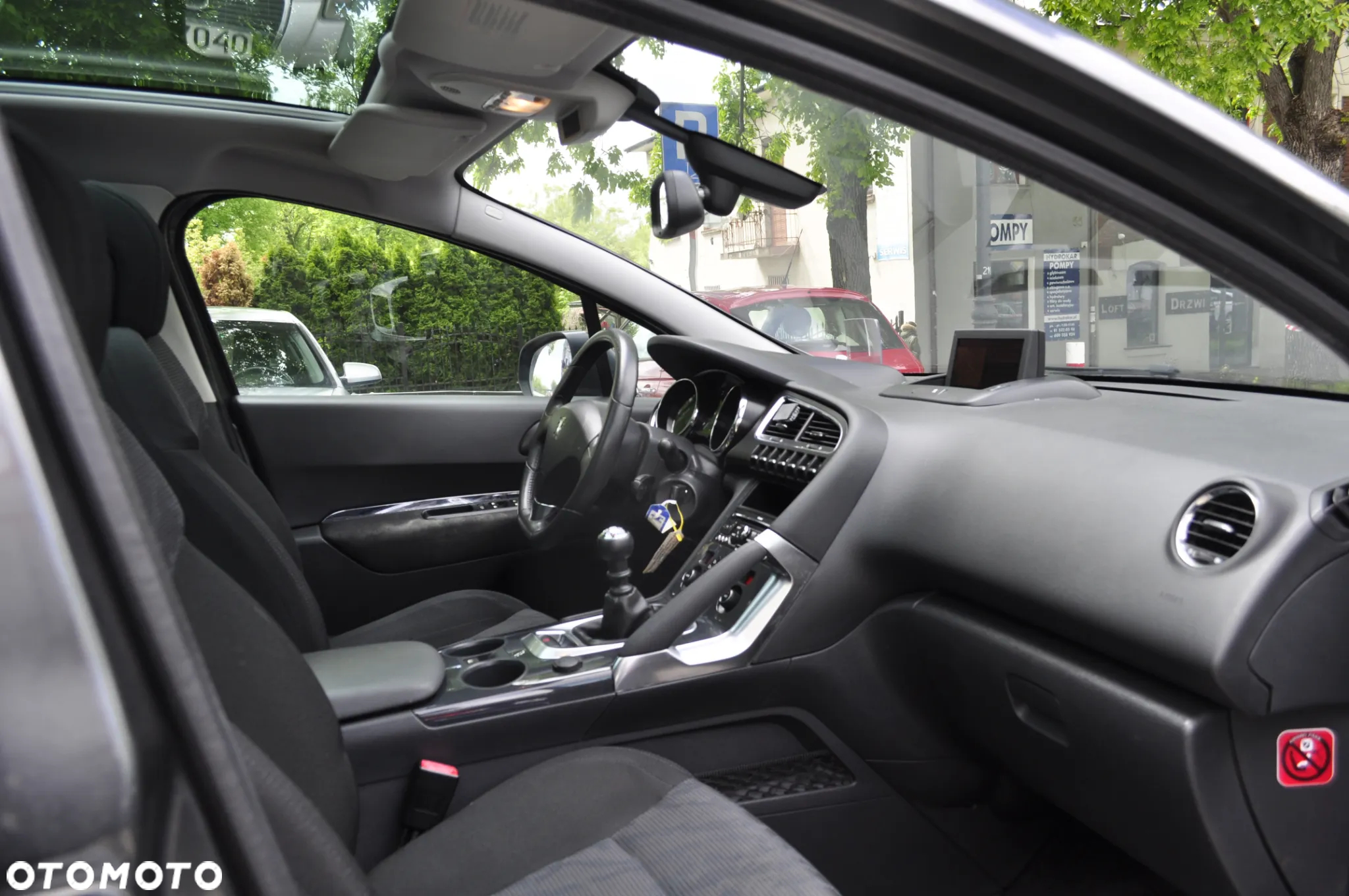 Peugeot 3008 - 11