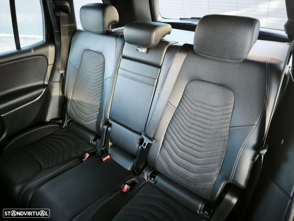 Mercedes-Benz GLB 180 d Style - 25