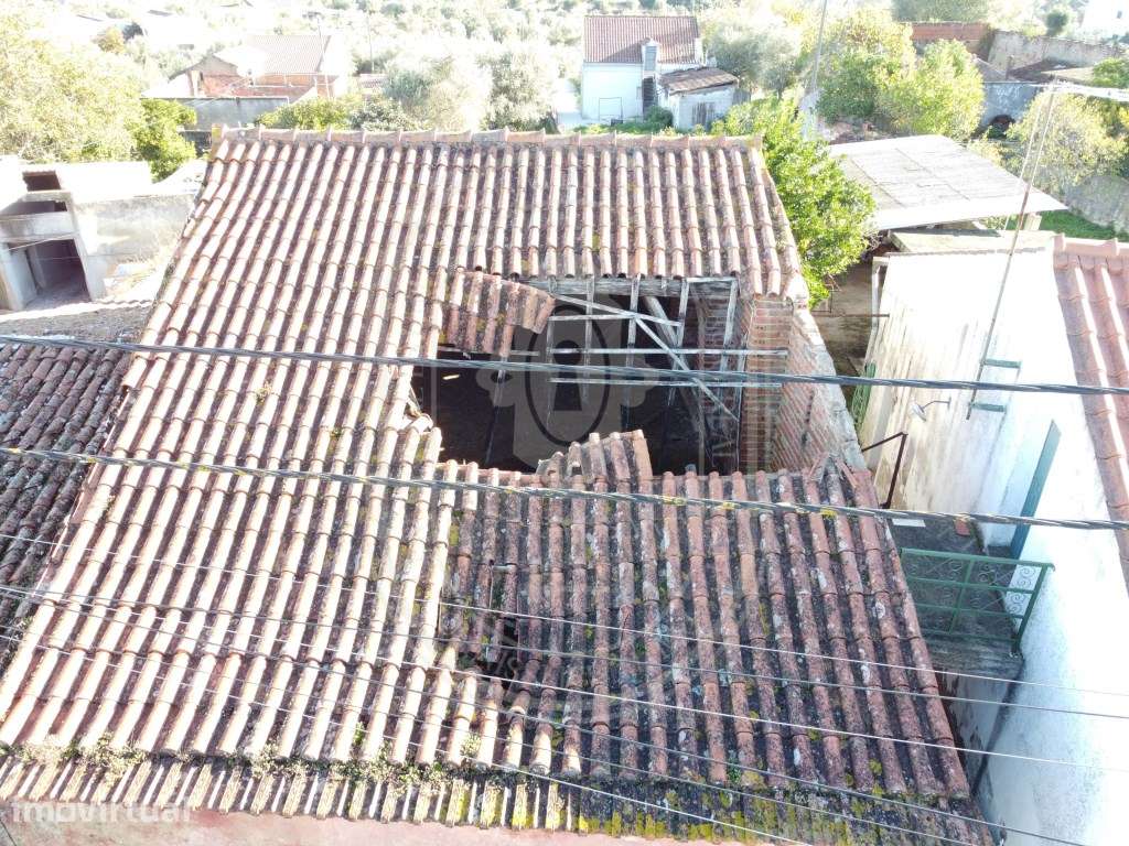 Conjunto de 2 Casas + Terreno Para Recuperação Total Oportunidade d... - Grande imagem: 4/60