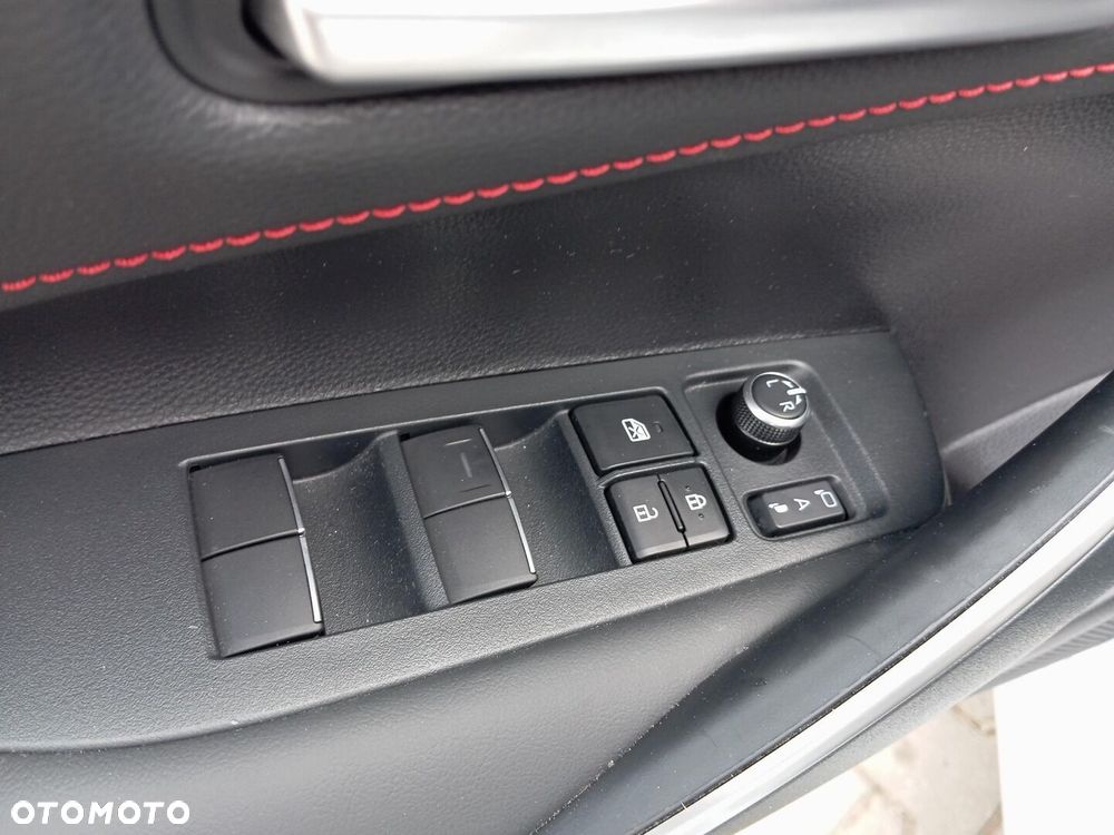 Toyota Corolla 1.8 Hybrid GR Sport Dynamic - 16