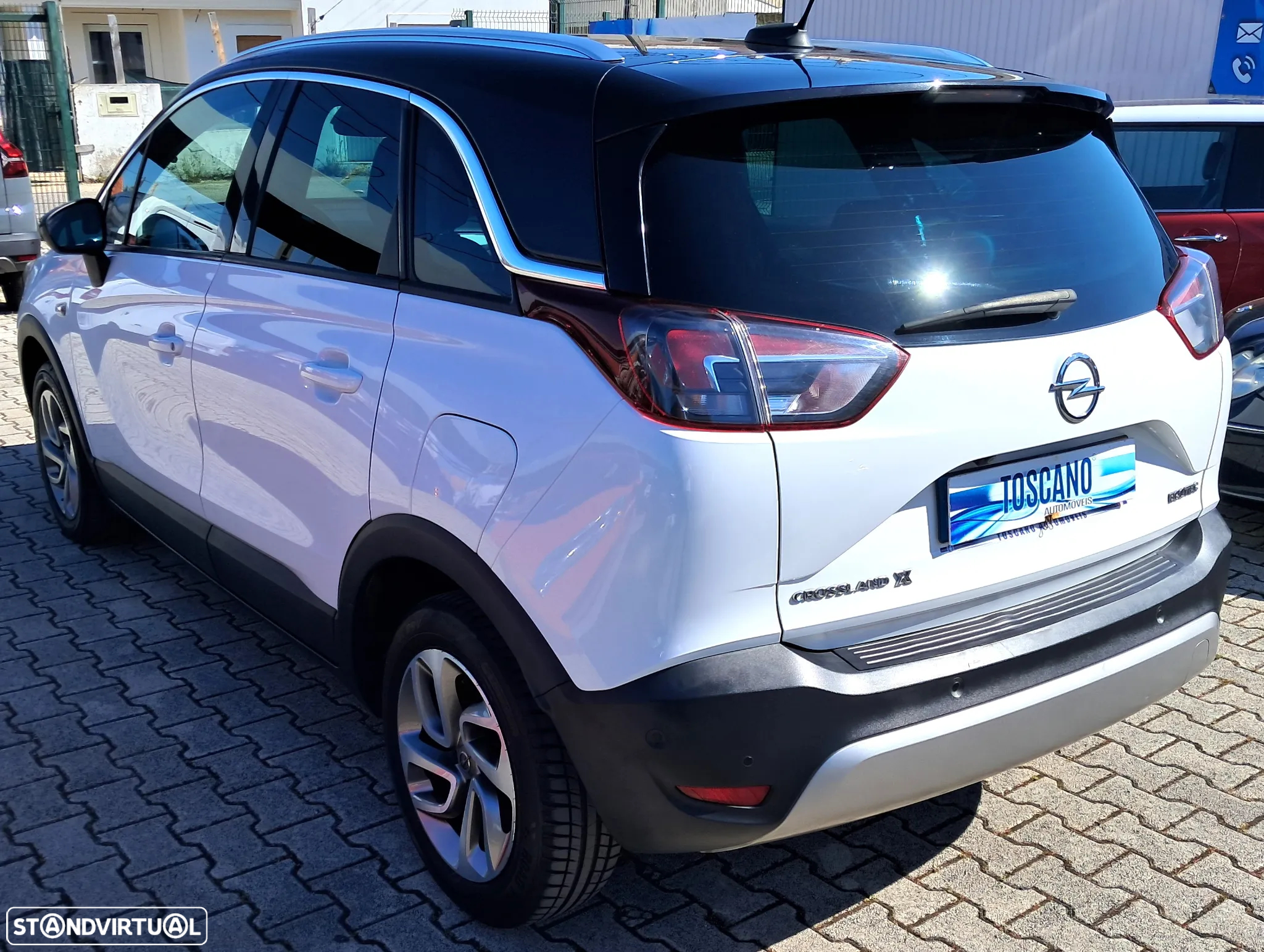 Opel Crossland X 1.2 T Innovation - 2