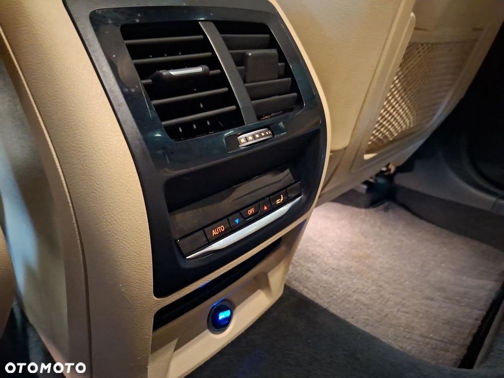 BMW X4 - 21