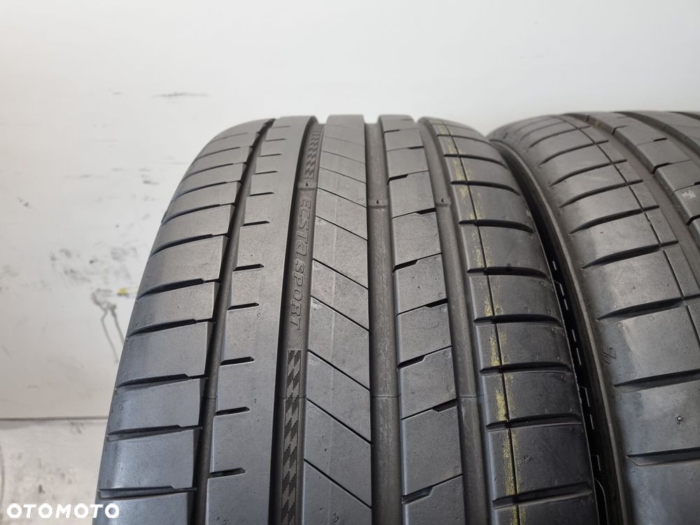 2x 235/45R18 98Y Kumho Ecsta Sport 7,2mm 2025 opony letnie - 2