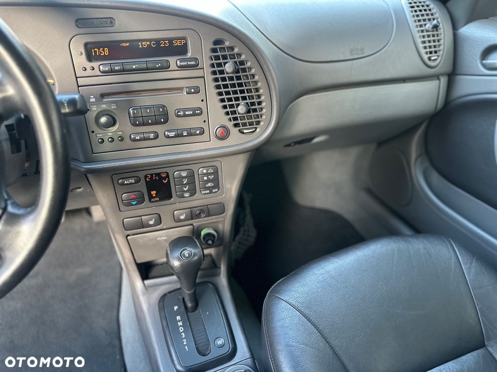 Saab 9-3 - 12