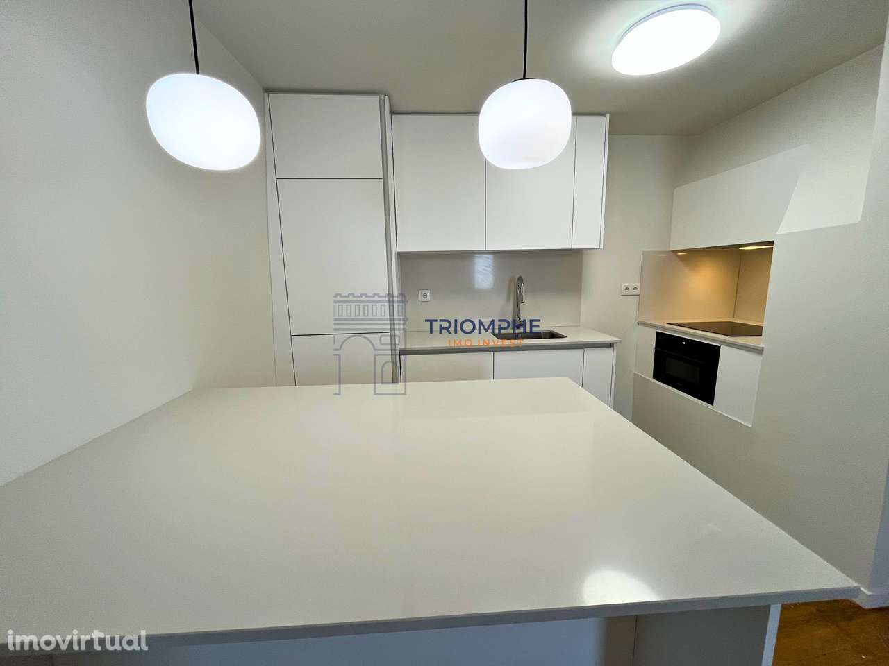 Apartamento T1 Renovado - Alfama - Grande imagem: 3/23