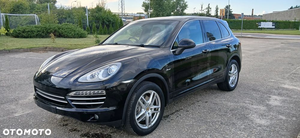 Porsche Cayenne Platinum Edition - 3