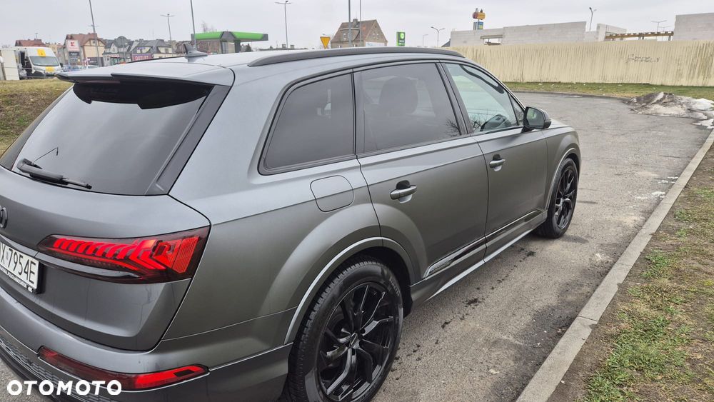 Audi Q7 50 TDI mHEV Quattro S Line Tiptr - 11