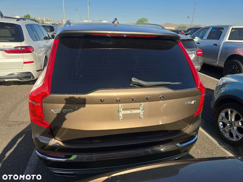 Volvo XC 90 T8 AWD Recharge Geartronic Inscription Edition - 4