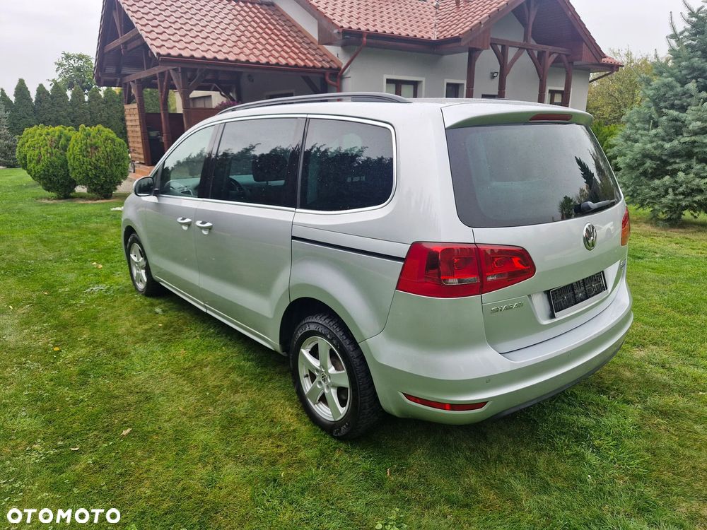 Volkswagen Sharan - 8
