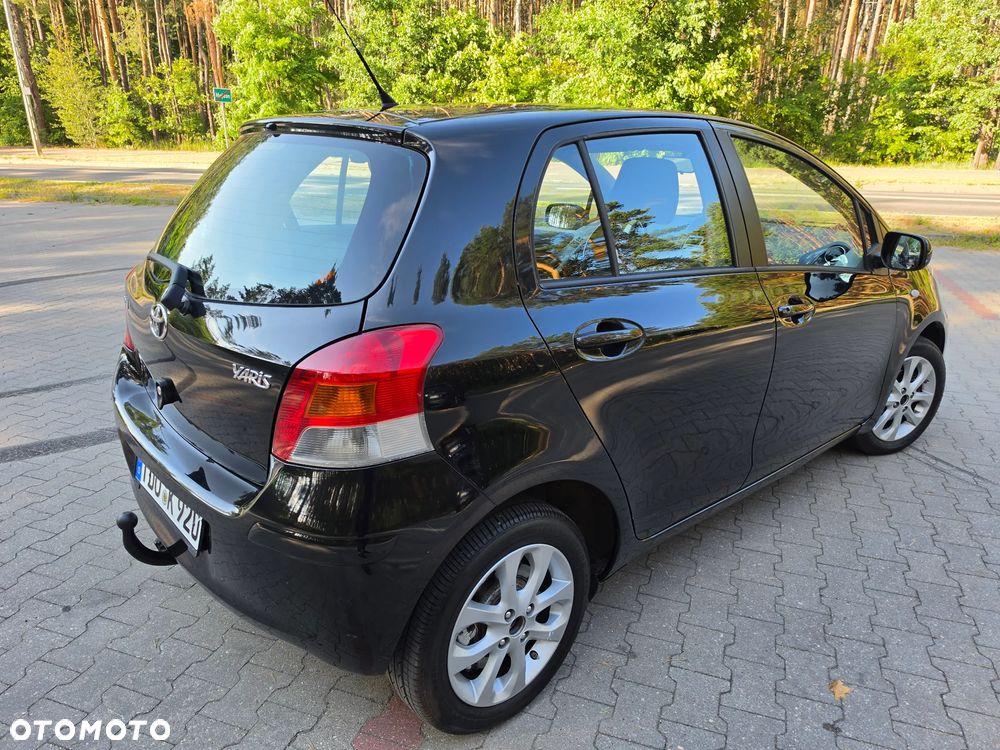 Toyota Yaris 1.33 Luna - 8