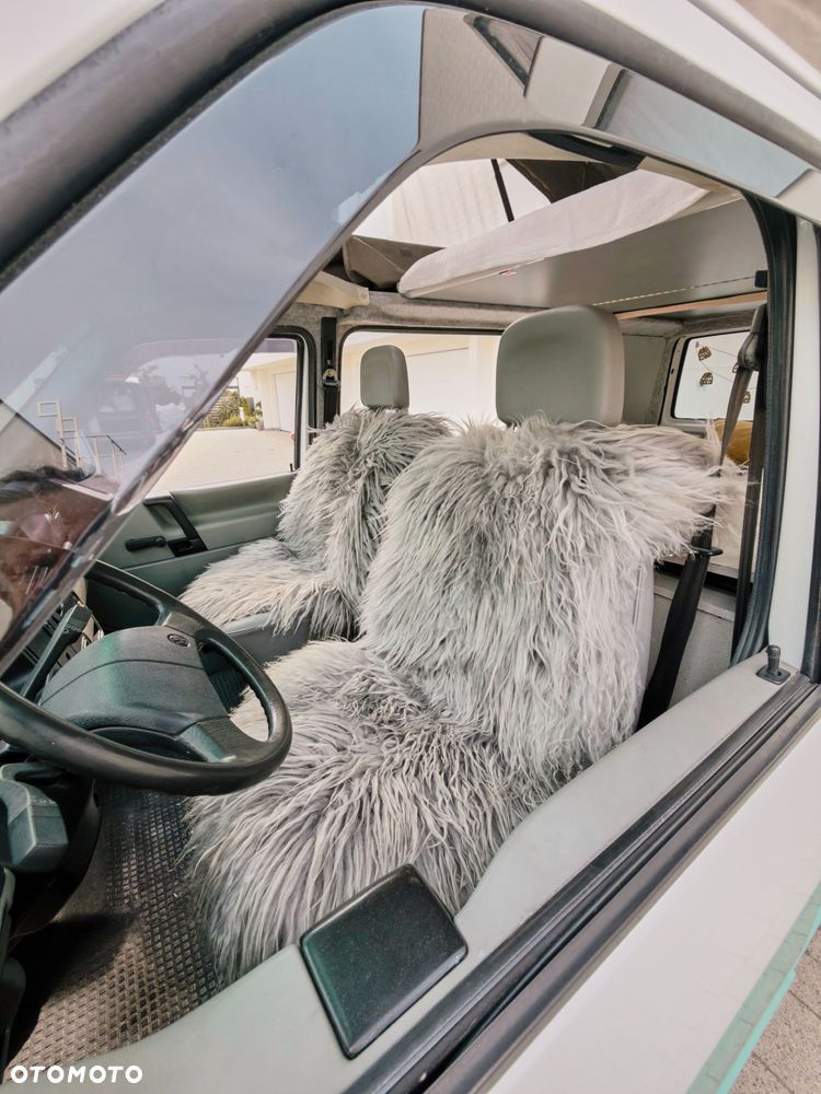 Volkswagen California - 30