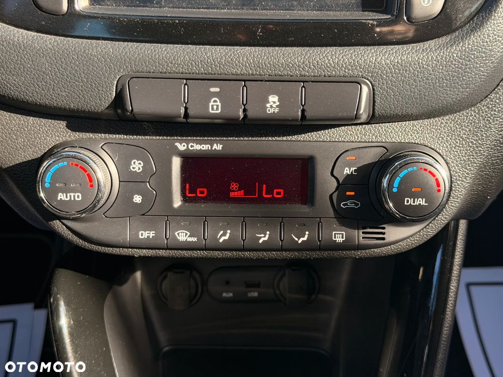 Kia Ceed 1.6 GDI ISG Spirit - 8