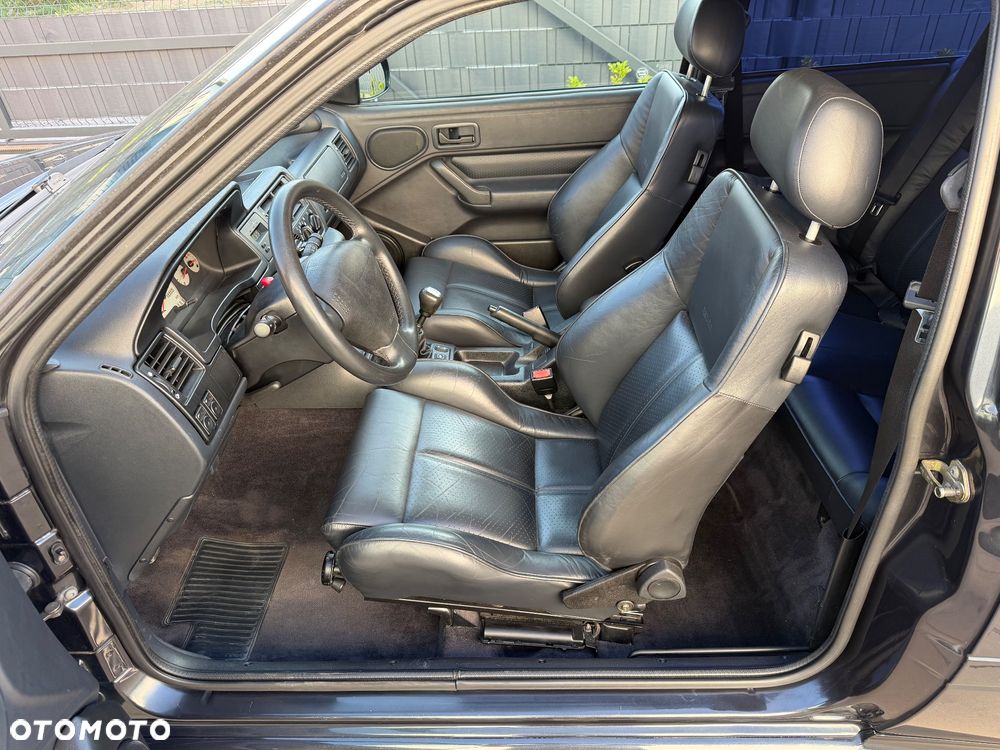 Ford Escort - 7