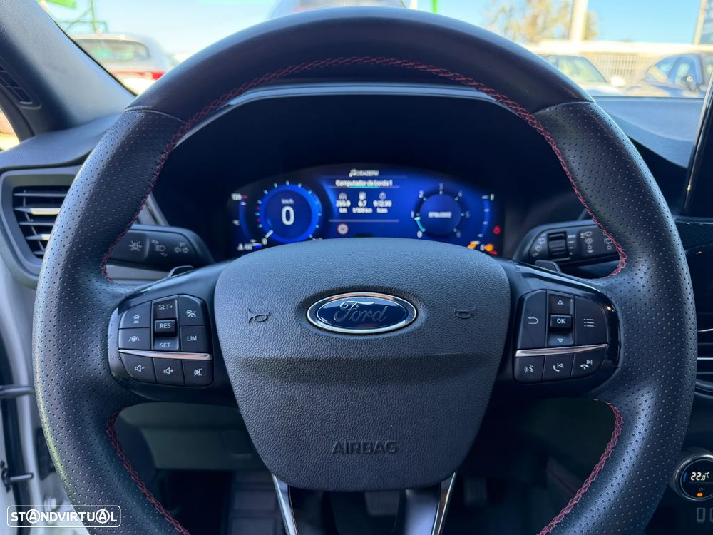 Ford Kuga 1.5 TDCi EcoBlue ST-Line Aut. - 47