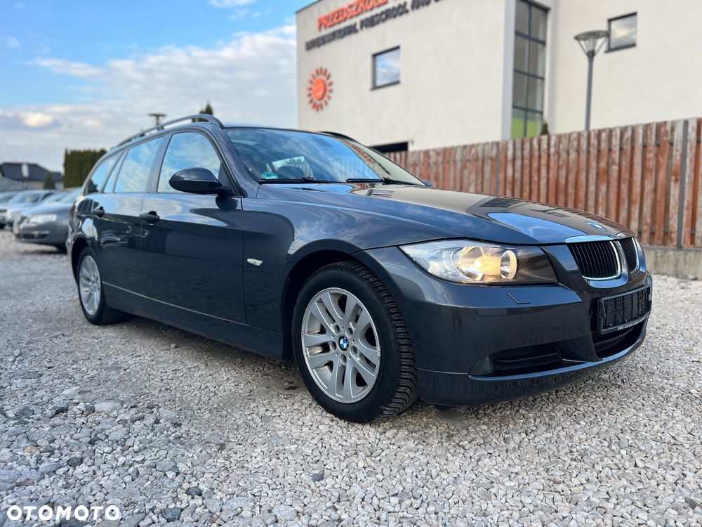 BMW Seria 3 320d - 5