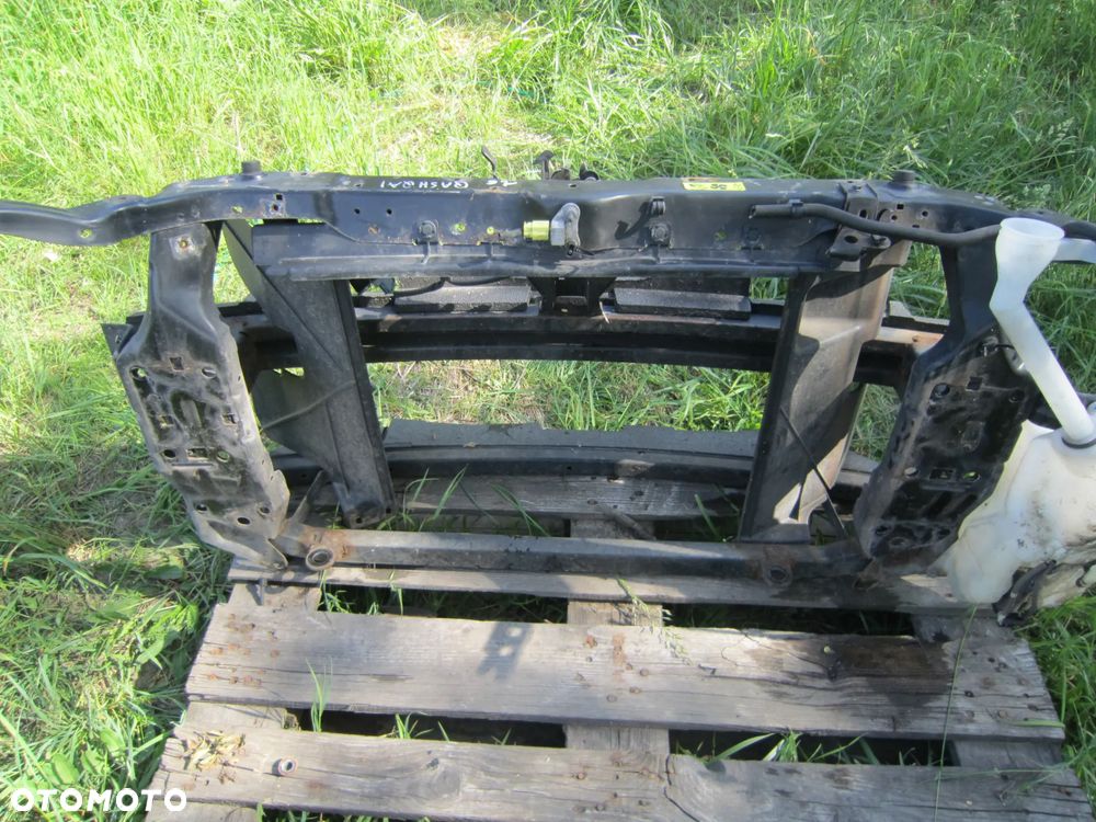 Pas przedni Nissan Qashqai I J10 - 8