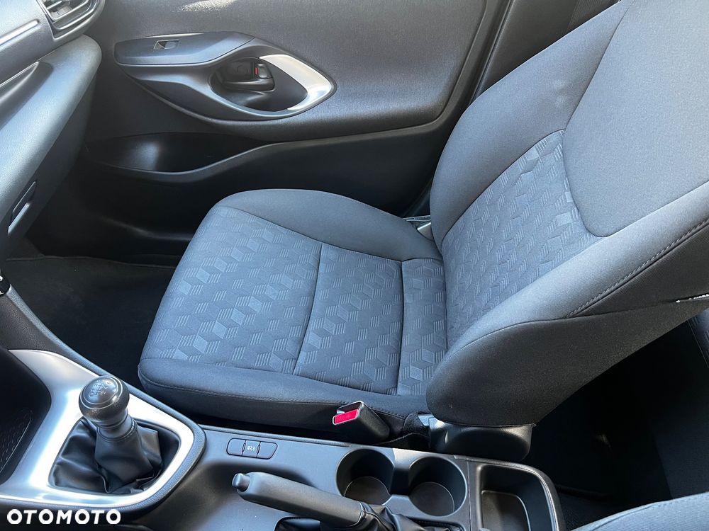 Toyota Yaris 1.5 Active - 21