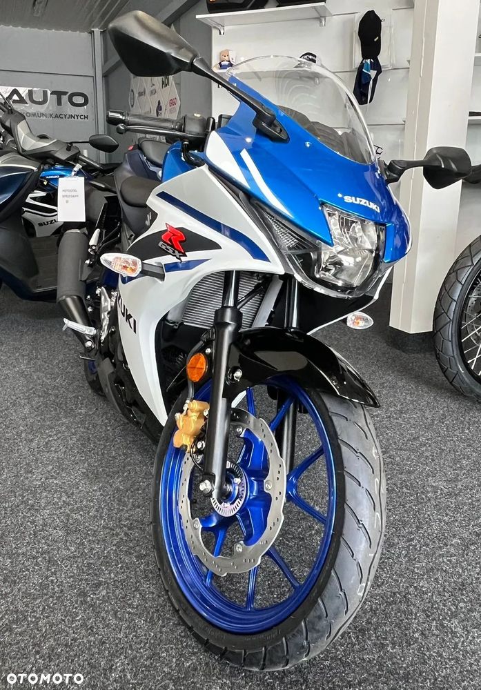 Suzuki GSX-R - 12