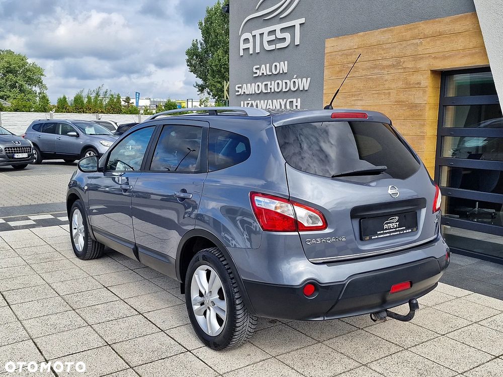 Nissan Qashqai+2 - 4