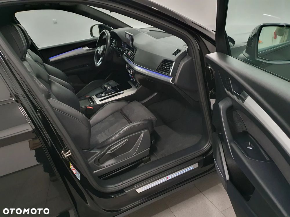 Audi Q5 40 TDI quattro S tronic S line - 28