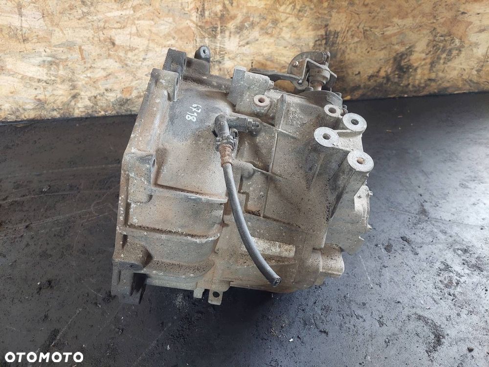 SKRZYNIA BIEGÓW OPEL ASTRA H 1.7 CDTI MANUAL 5 BIEGÓW F23 - 4