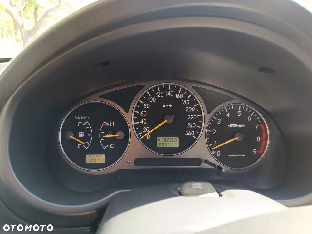 Subaru Impreza 2.0 WRX 4x4 - 10