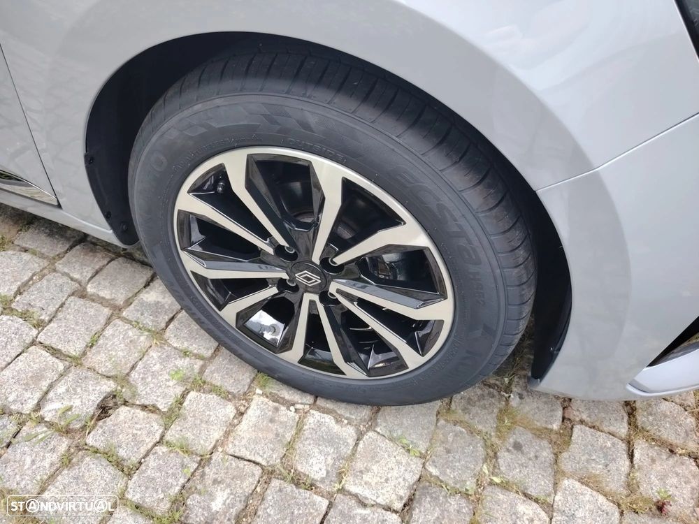 Renault Clio 1.0 TCe Techno - 37
