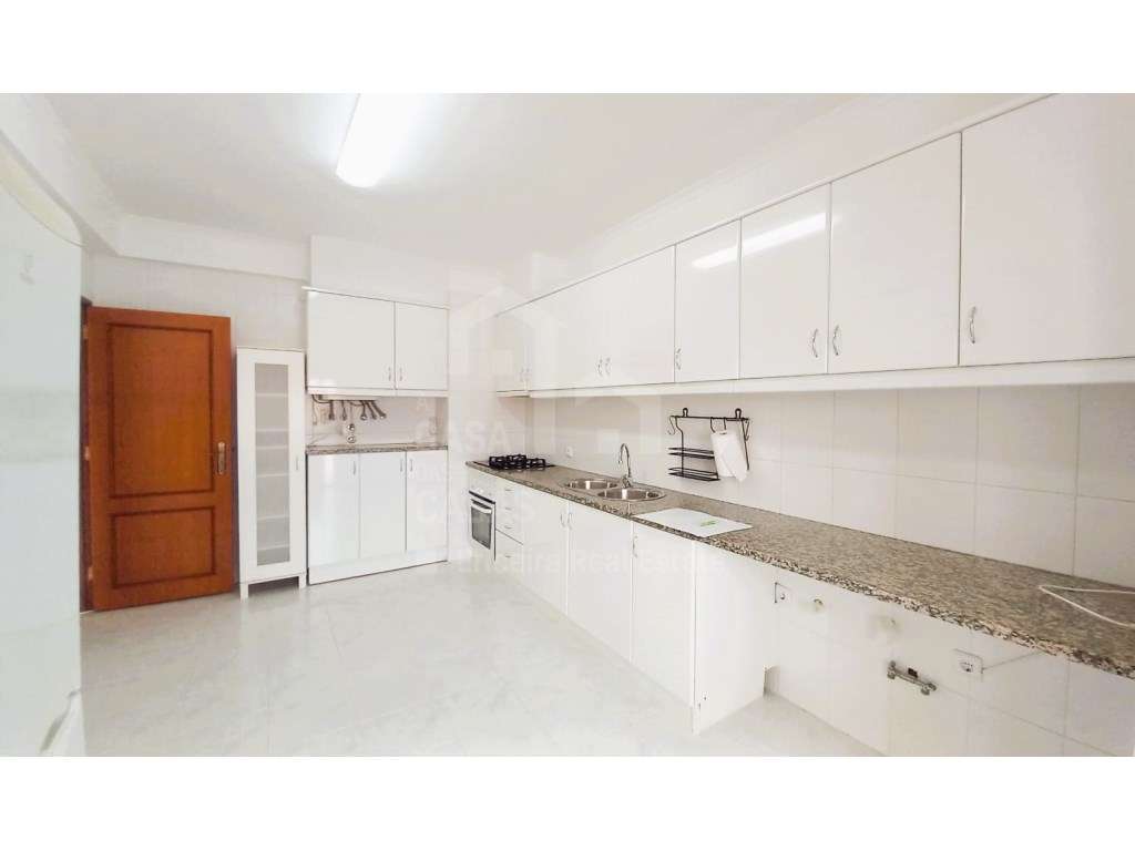 Arrenda Apartamento T2, Ericeira 9 km, A Casa das Casas - Grande imagem: 4/18