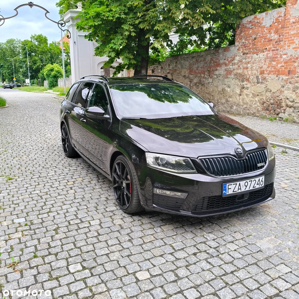 Skoda Octavia 2.0 TDI RS DSG - 11
