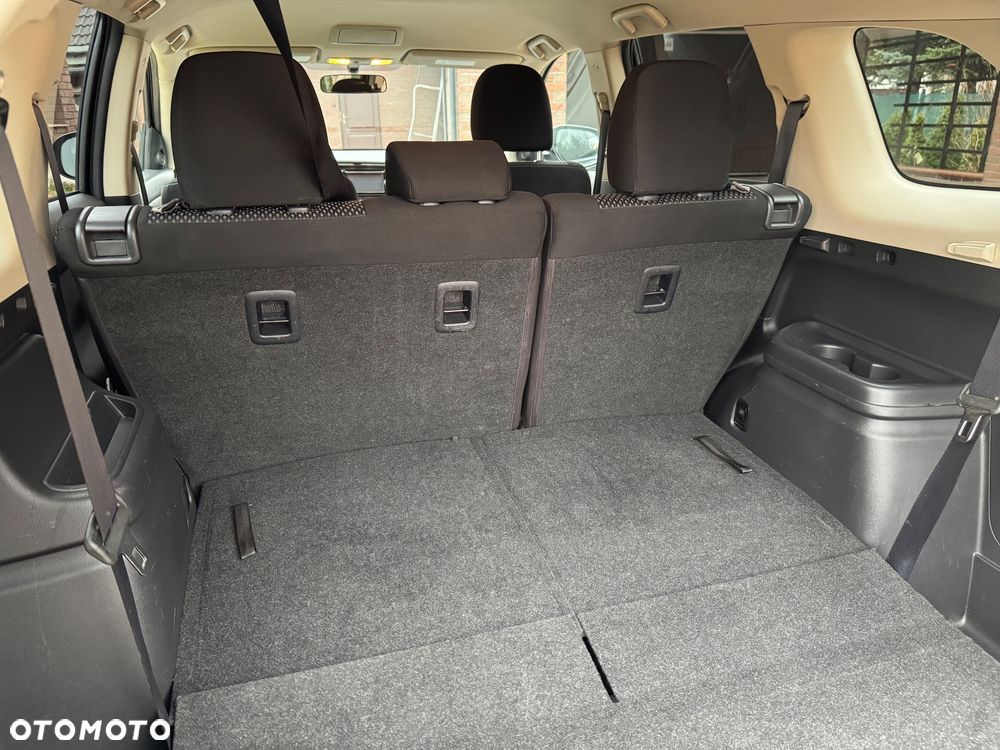 Mitsubishi Outlander 2.4 4WD CVT Intense - 18