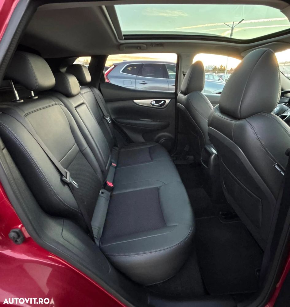 Nissan Qashqai 1.5 DCI Start/Stop Tekna - 18