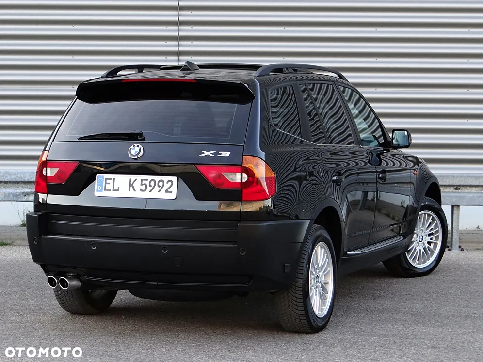BMW X3 3.0i - 18
